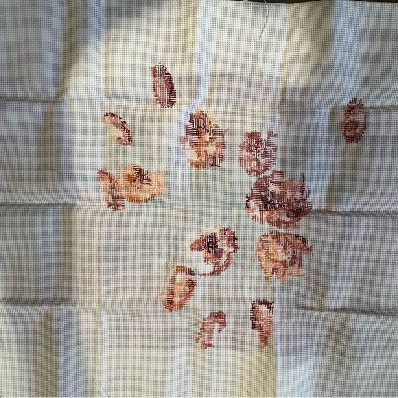 Cross-stitchers, stamped cross stitch kit to finish! - Picture 3 of 4